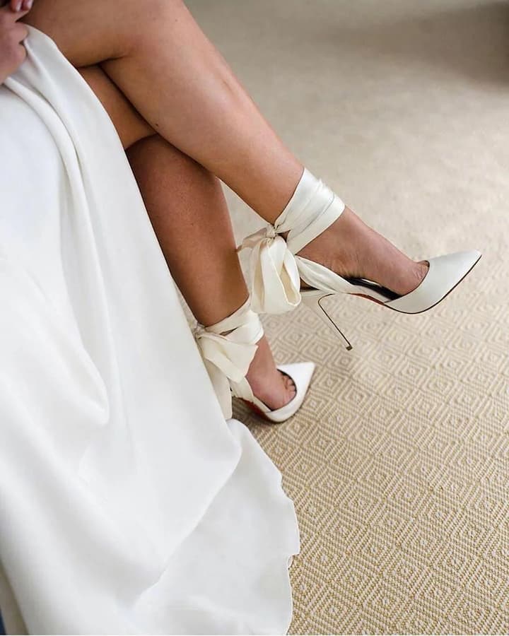ivory bridal wedding shoes with ribbon