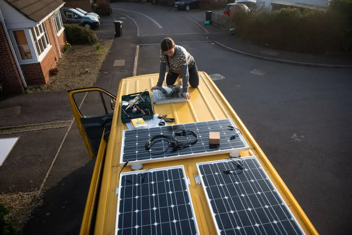 installing-solar-panels-on-RV