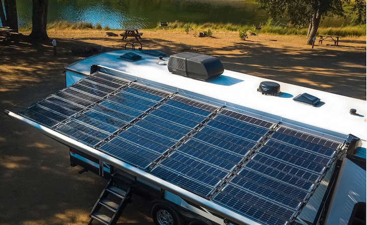 solar-panels-installed-on-rv